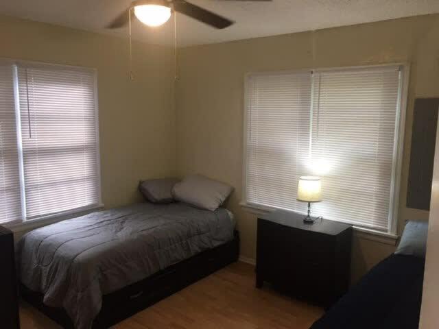 Comfortable 3 Bedroom Close To Base Sleeps 6 Lawton Luaran gambar