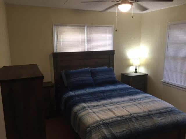 Comfortable 3 Bedroom Close To Base Sleeps 6 Lawton Luaran gambar